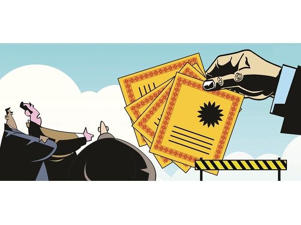 India INX hopes to list $1 trn of bonds on debt in new decade: BSE CEO India INX hopes to list $1 trn of bonds on debt in new decade: BSE CEO