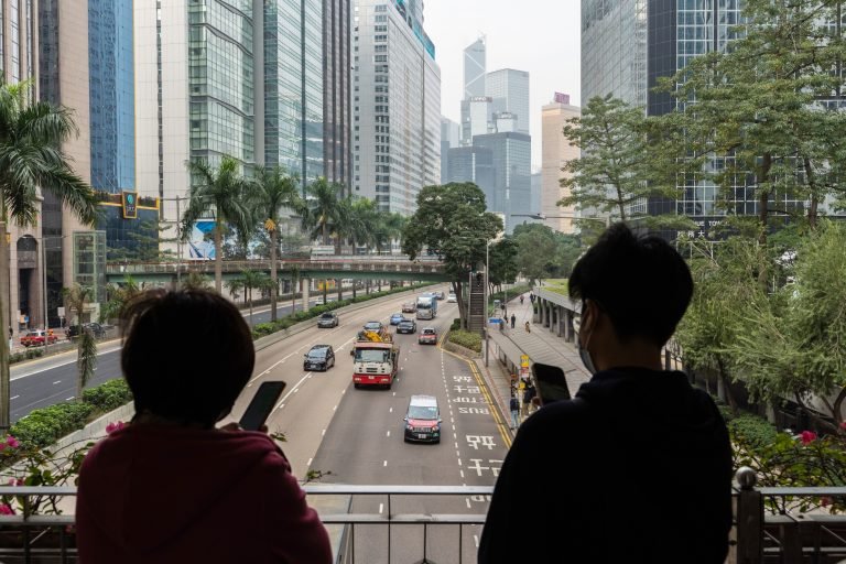 China’s Stock Rally Cools as Traders Shift Cash to Hong Kong – Bloomberg China’s Stock Rally Cools as Traders Shift Cash to Hong Kong – Bloomberg