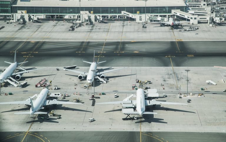 New to the Stock Market? 3 Things to Know Before You Buy Airline Stocks