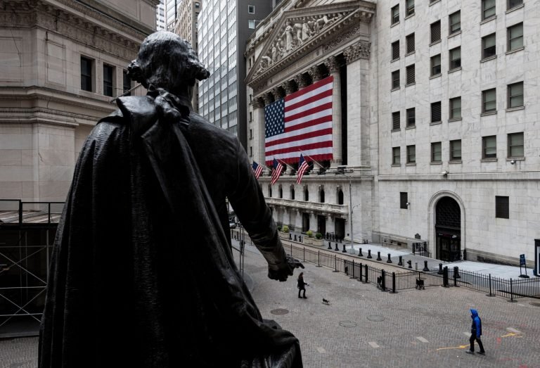 Stock market news live updates: Stock futures kick off the overnight session flat – Yahoo Finance Stock market news live updates: Stock futures kick off the overnight session flat – Yahoo Finance