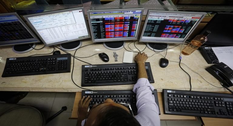 Stock Market Daily Updates 1 Feb 2021-Nikhil Bhatt | Research Analyst – SEBI Stock Market Daily Updates 1 Feb 2021-Nikhil Bhatt | Research Analyst – SEBI