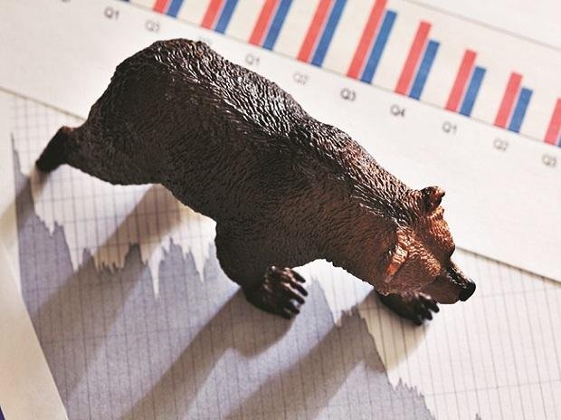 Here’s what triggered Sensex’s 1,145-point crash on Monday Here’s what triggered Sensex’s 1,145-point crash on Monday
