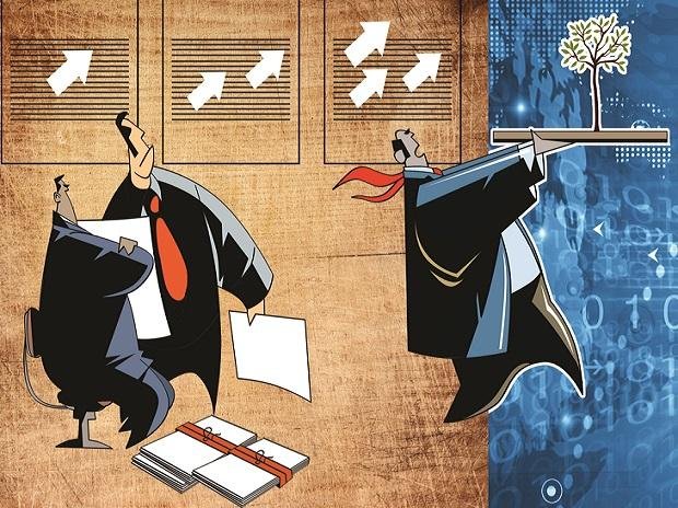 Mutual funds stay strong in SIP game as lump sum flows dwindle since July Mutual funds stay strong in SIP game as lump sum flows dwindle since July