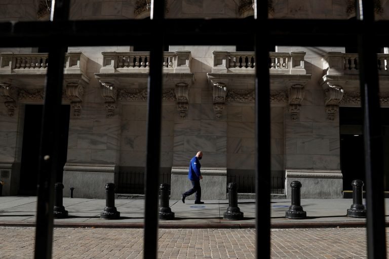 Stock futures hug the flat line, Dow futures steady near records Stock futures hug the flat line, Dow futures steady near records