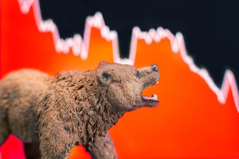 3 Stocks to Buy Ahead of the Next Market Crash