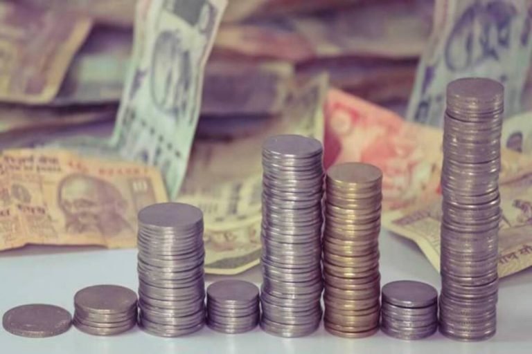 Value Stocks vs. Growth Stocks: What should investors pick for wealth creation? Value Stocks vs. Growth Stocks: What should investors pick for wealth creation?