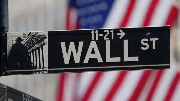 Nothing the stock market does ever scares its retail daredevils