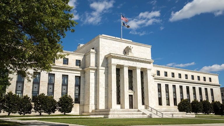 Dow Jones Futures Rise But Tech Futures Tumble As Treasury Yields Spike On Inflation Fears; Williams-Sonoma Breaking Out Dow Jones Futures Rise But Tech Futures Tumble As Treasury Yields Spike On Inflation Fears; Williams-Sonoma Breaking Out