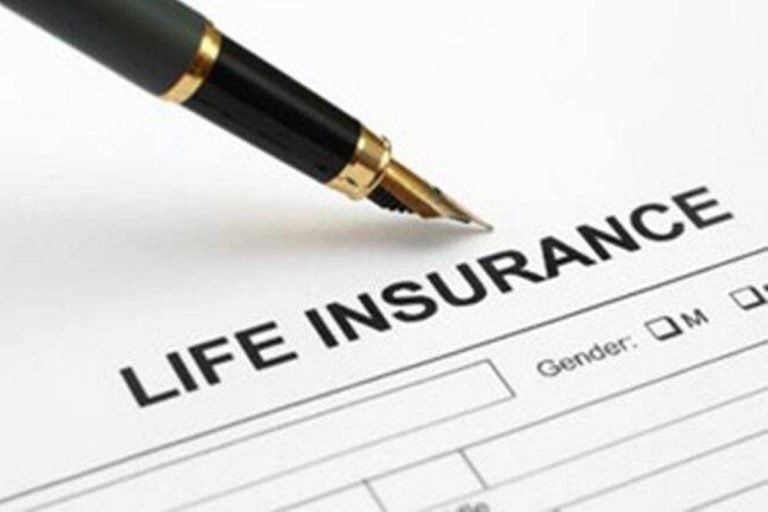 Max Life Saral Jeevan Bima – A standard term insurance plan that offers simplified financial protection Max Life Saral Jeevan Bima – A standard term insurance plan that offers simplified financial protection
