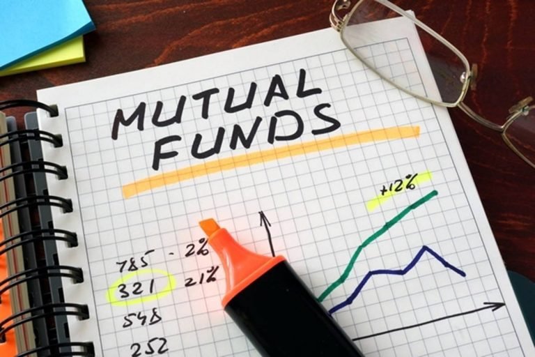 Your Queries (Mutual Funds): Global funds offer a hedge against currency depreciation Your Queries (Mutual Funds): Global funds offer a hedge against currency depreciation