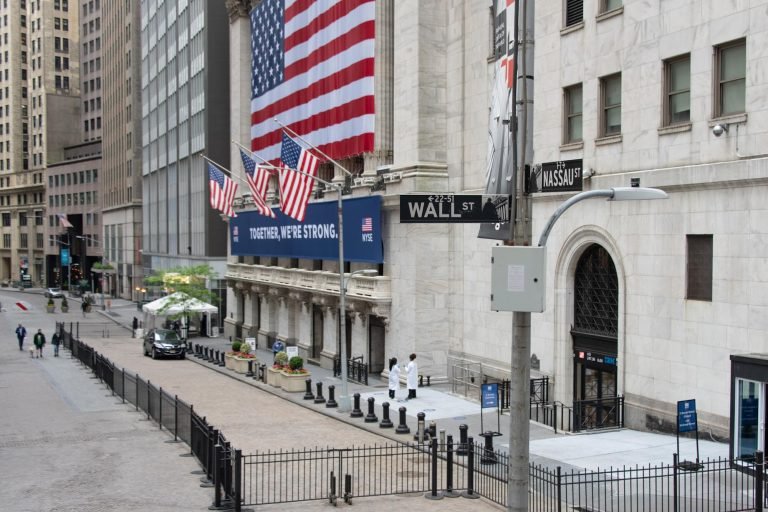 Stocks sink after report says Biden will propose higher capital gains tax on the wealthy Stocks sink after report says Biden will propose higher capital gains tax on the wealthy