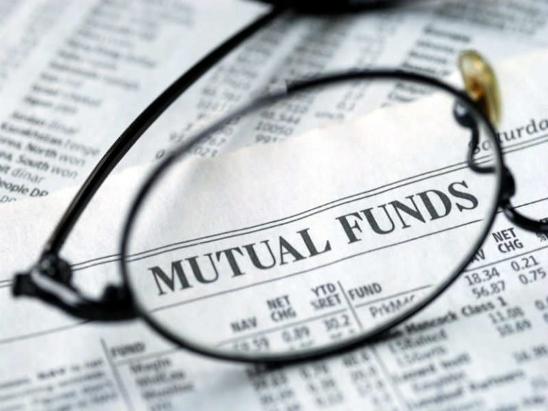 ETMarkets Morning Podcast: Stocks pricey, stagger investment in midcap funds ETMarkets Morning Podcast: Stocks pricey, stagger investment in midcap funds