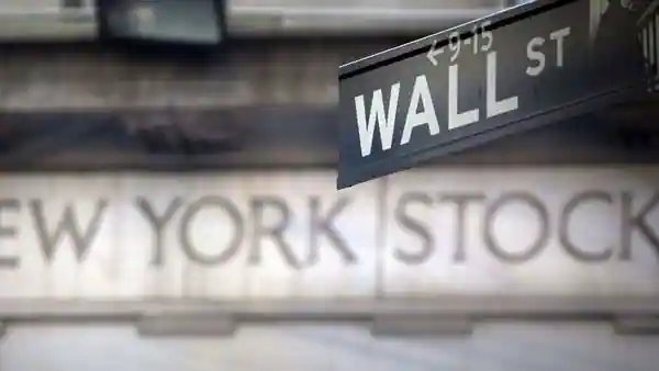 Explaining ‘Bad news for the economy is good news for the stock market’